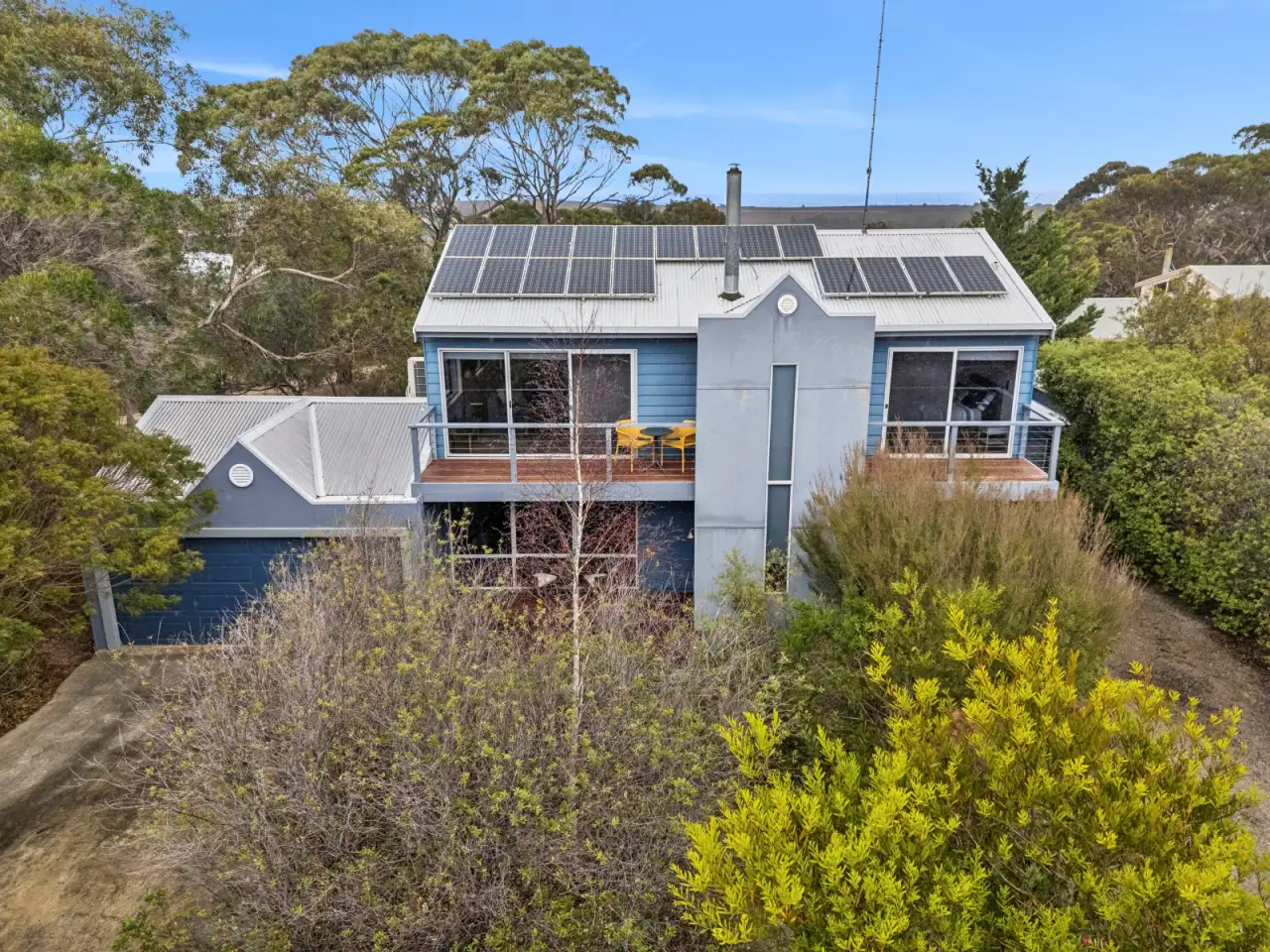 Barrakee Beach House exterior
